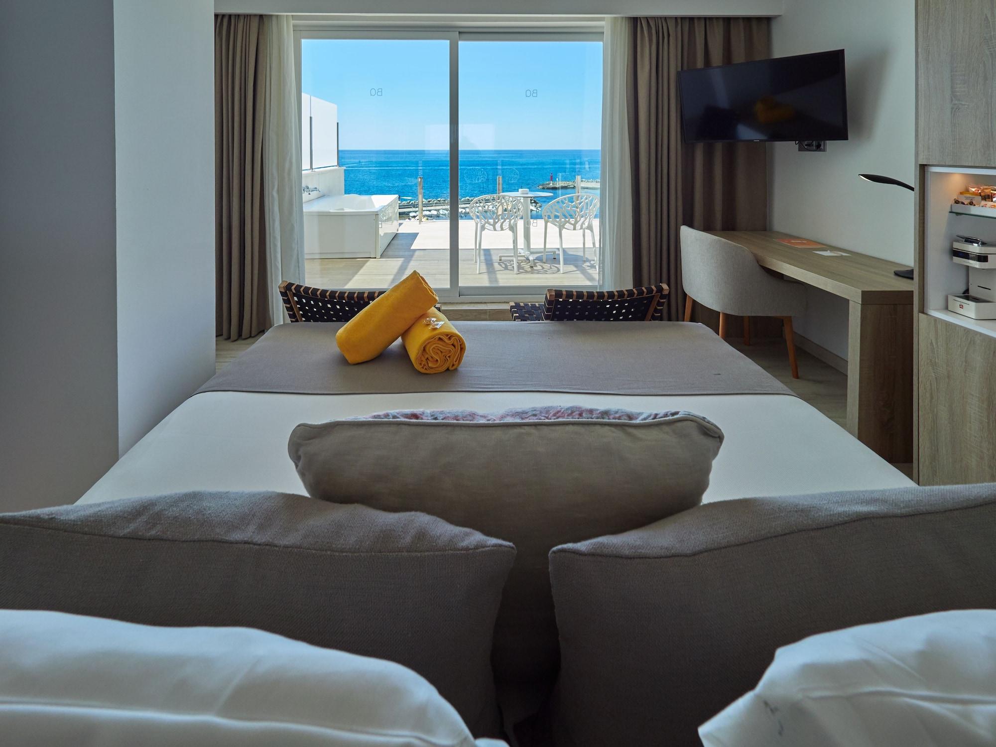 Hotell Bq Aguamarina Boutique 4*